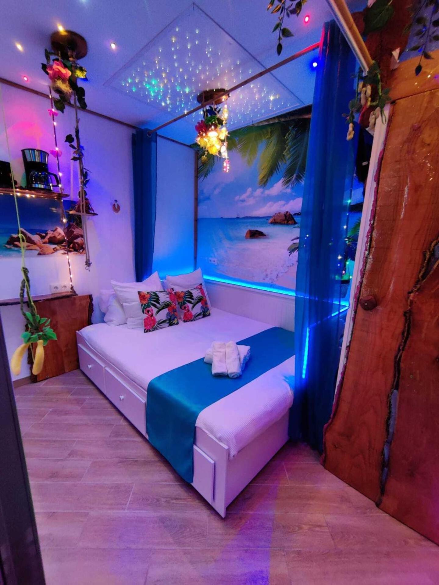 Wonder Room Paraiso Magico Habitacion Nerja Dış mekan fotoğraf